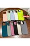حافظة متوافقة مع هاتف Apple iPhone 15 Pro مصنوعة من السيليكون الناعم وغطاء إطلاق مخملي من الداخل. - 5