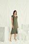 Nightgown with Lace on the Collar, Sleeves and Shoulders and Buttons on the Front - 2