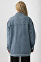 5474 - Comfortable and Stylish Women's Denim Jacket with Collar Embroidery Detail - 3
