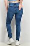 Women Skinny Fit Ripped Stretchable Jeans, Indigo - 2