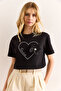Women's Black Heart Sequin Rose Accessory T-Shirt Tsh-19000906 - 4