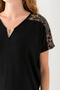 Women's Black Shoulder Snake Pattern Deaty Collar V Metal Detailed Short Sleeve Blouse - 4