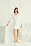 Monami̇se Women's Ecru Lace Special Design Nightgown-Robe Set of 2