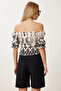 Women's Cream Black Patterned Carmen Collar Stretchy Crop Knitted Blouse Zh00051 - 4