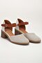 Women's Genuine Leather Closed Toe Sandals - Cream - 4