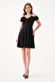Flexible Crepe Fabric Thin Strap V-Neck Flounce Detailed Black Evening Dress Emr-077 - 4