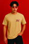 Lenithra Red Seek Text Back Printed Unisex Oversize Beige T-Shirt - 2