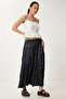 Women's Black Crinkle Effect Midi Satin Skirt Us00981