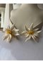 Flower earring - 3