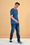 تي شيرت رجالي أساسي من Simon Navy - رقبة دائرية وتفاصيل جيب - 3