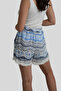 White Wave Patterned Linen Shorts - 4
