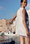 فستان قصير مطرز باللغة الإنجليزية - 2