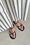 Enza Women's Flip Flop Wrinkled Leather Sandals Black - 4