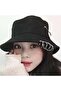 قبعة دلو موديل K-Pop باللون الأسود مع ثقب وإبرة أمان