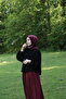 25030 بلوزة نسائية مريحة ذات ياقة مكشكشة من القماش المجعد باللون الأسود - 4