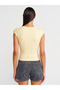 31887 زر بأكمام قصيرة Top-T.Yellow - 2