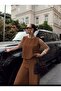 طقم مكون من قطعتين من بلوزة Camel Ayrabin Camel Pantalon للسيدات - 2