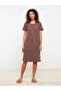 Alita City with a Difference from the Lcw Dream Plum Waffle Plain Short-Sleeved Women's Nightgown - 3