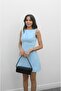 فستان قصير على شكل حرف A باللون الأزرق الفاتح - 4