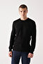 Men's Black Crew Neck Honeycomb Textured Knitwear Sweater A22Y5073