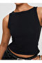 Crew Neck Basic Singlet - 8