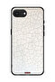 غطاء حماية لجهاز Apple iPhone 16e من تصميم فينسنت بوركهيد