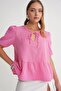 4715 Women's Tie Collar Short Sleeve Muslin Blouse Pink