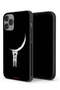 غطاء حماية لجهاز Apple iPhone 14 Pro Max معلق على القمر