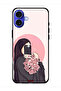 غطاء حماية لجهاز Apple iPhone 16 Plus بتصميم فن التقاط صور سيلفي أثناء حمل الزهور