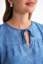 4704 Women's Ruffle Balloon Sleeve Short Denim Blouse Blue - 6
