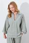 Women's Çağla Deep V-Neck Elbow Sleeve Casual Shirt - 4