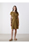 Original Oval Collar Textured Dress