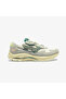 Wave Rider Beta Women's Gray Running Shoes