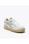 B.560 Used Unisex White Sports Shoes - 201.180117-20006