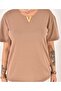 Women's Basic T-shirt with V Accessory Detail - 3