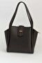 Medium Shoulder Bag – Stylish Model with Zipper and Snap Closure