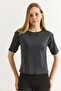 Padded Crew Neck Basic Tshirt Smoked - 2
