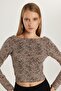 Women's Slim Fit Slim Fit Viscose Fabric Back Detailed Long Sleeve Crew Neck Patterned Blouse