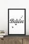 1 قطعة من طاولة MDF ذات إطار أسود خشبي مكتوب عليها Believe