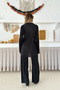 Women's Ribbed Crinkle Fabric Pantalon Shirt Suit - 3