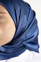 وشاح Aura ذو اللون الموحد - خيار أنيق للتنسيقات الكاجوال والمتقنية - 4