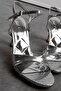 Abely Women's Cross Strap Detailed Heeled Shoes 4077 - 3