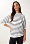 Women's White Black Striped Oversize Knitted Sweatshirt Zv00339