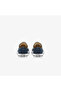 حذاء رياضي للأطفال من Chuck Taylor All Star باللون الأزرق الداكن - 2