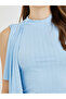 Textured Round Neck Sleeveless Top - 3