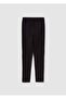 Treggings With V Cut At The Waist - 2