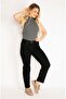 Women's Plus Size Black, Back Pocket Stitching Detail, High Waist 5 Pocket Jeans 65N39006