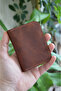 محفظة جلدية أصلية من Oh Leather - تصميم بسيط مع 2 × 2 فتحات للبطاقات - بني - 2