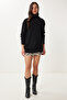 Women's Black Turtleneck Sweater Er00052
