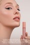 تركيبة رغوية تمنح مظهرًا رطبًا وناعمًا Tint A'pieu Juicy-pang Mousse Tint (ND02 LAST GUAVA) - 4